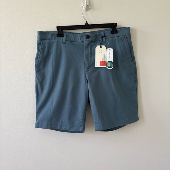 Hawker Rye Men's Essential Wash Blue Chino Shorts 36x9 - Picture 1 of 8